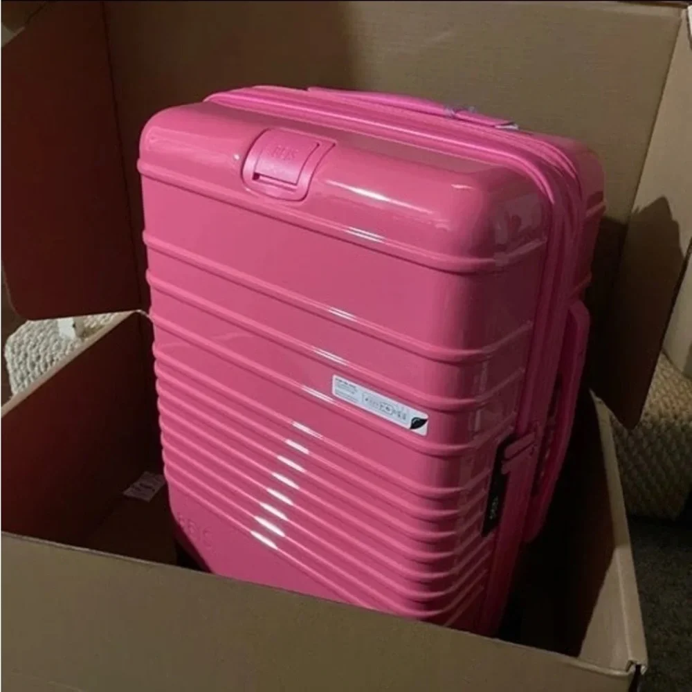 Beis Barbie Carry On Luggage BNWT - Picture 1 of 3